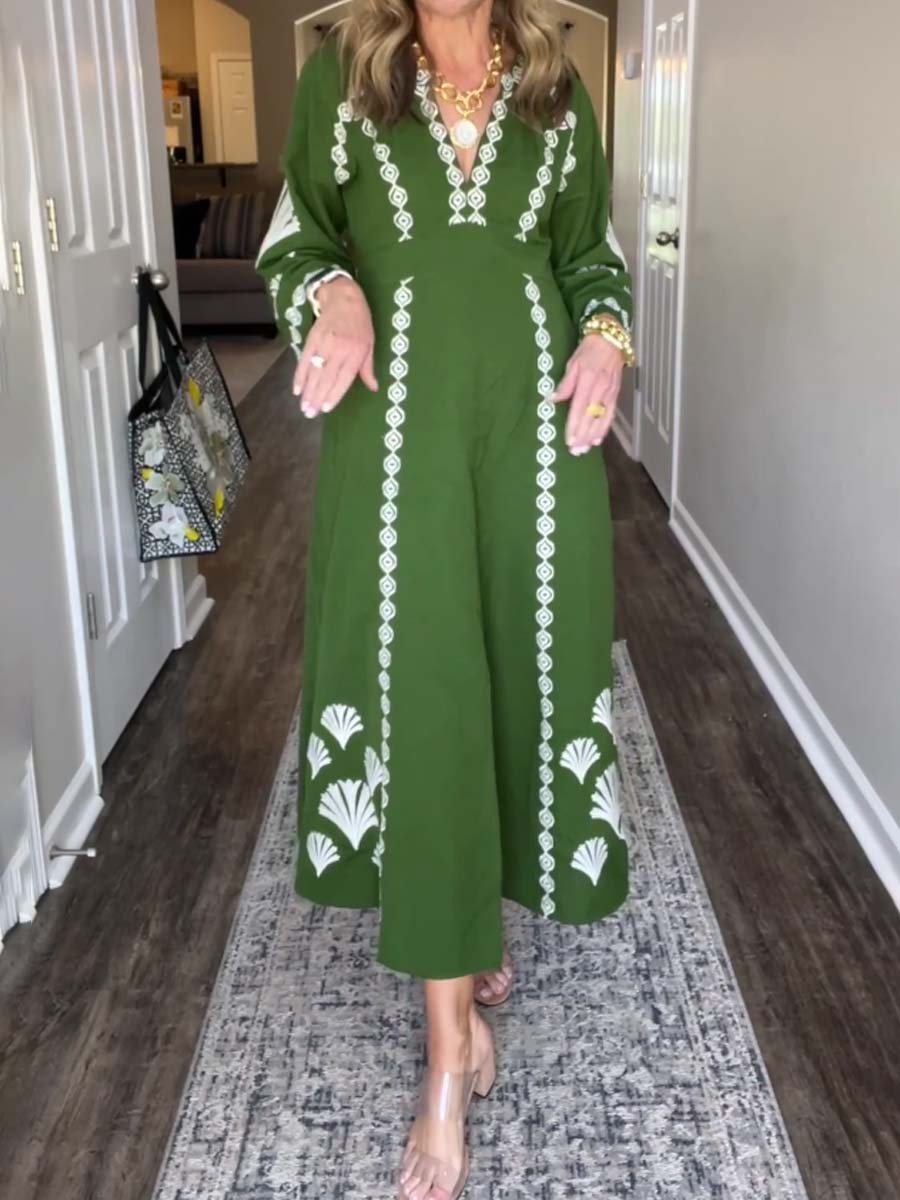 Placement Print V Neck Loose Dress