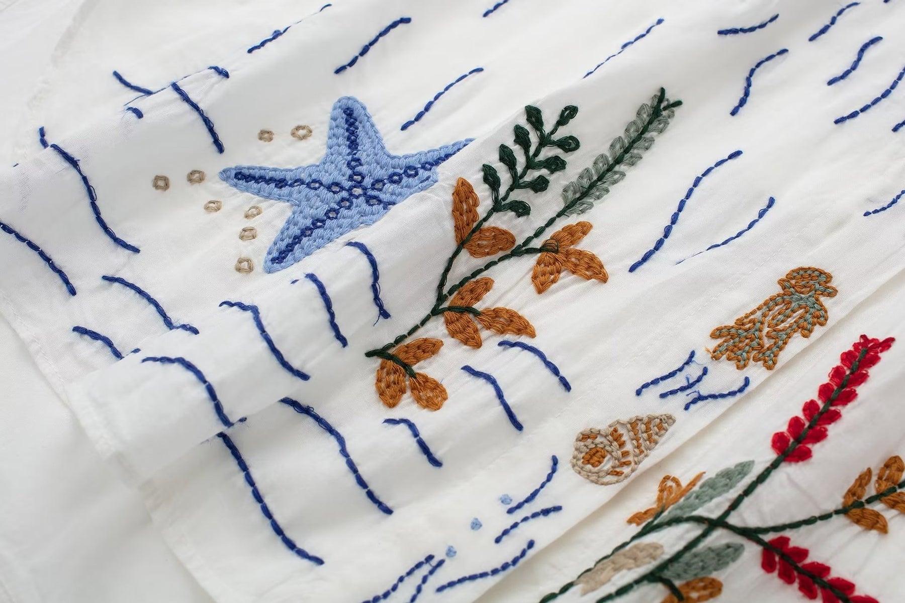 Embroidered Loose Shirt