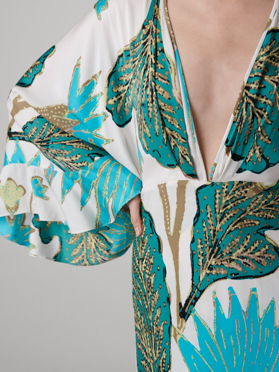 Deep V-neckline Maxi Dress