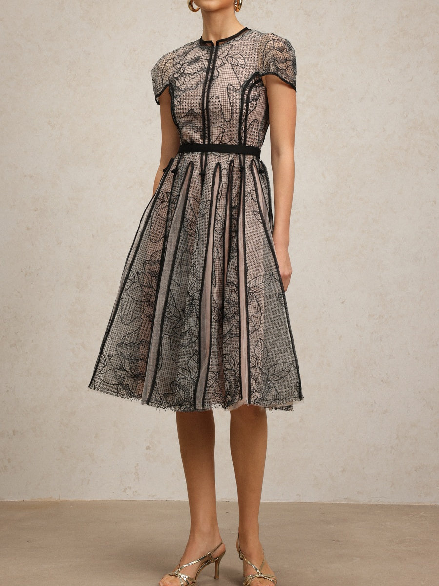 Short Sleeves Jacquard Midi Dress