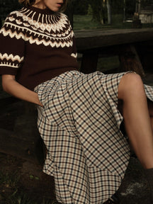 SHORT SLEEVE JACQUARD KNIT SWEATER