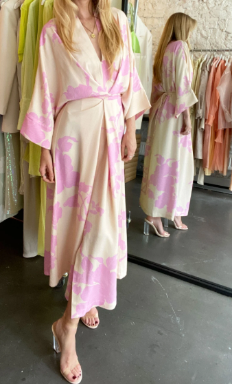 Chic Oversized Floral Maxi Dress