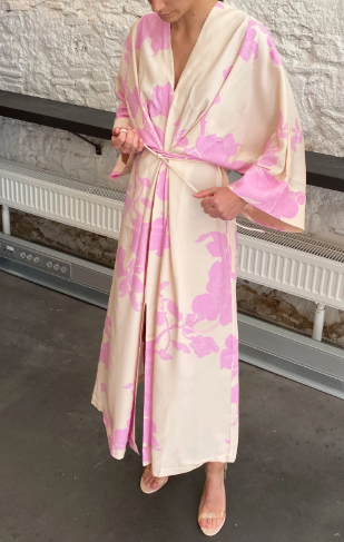 Chic Oversized Floral Maxi Dress